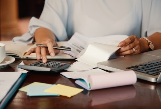 Top Benefits of Using Professional Payroll Services for Your Company Top Benefits of Using Professional Payroll Services for Your Company